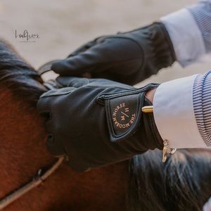 The Modern Horse Equestrian Riding Gloves Black Medium
